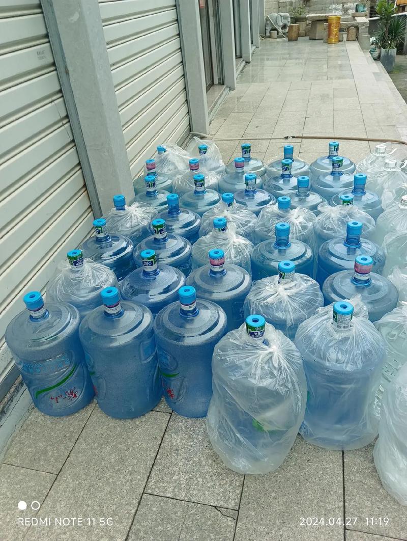 紫山桶水 泉州市區優質泡茶山泉水經銷商，桶裝水送貨上門